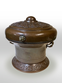 Bread kettle, copper, hand-formed, with beautiful decoration